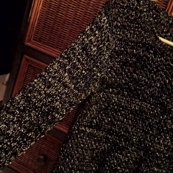 Women's APT 9 Black & Silver Metallic Knit Long Sleeve Sparkly Sweater Size L - Picture 3 of 7